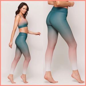 Aurum Inspiration Ombré Performance Legging Size XS ($110)